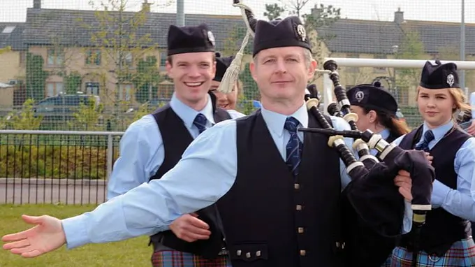 New Ross &amp; District Pipe Band Featured Photo