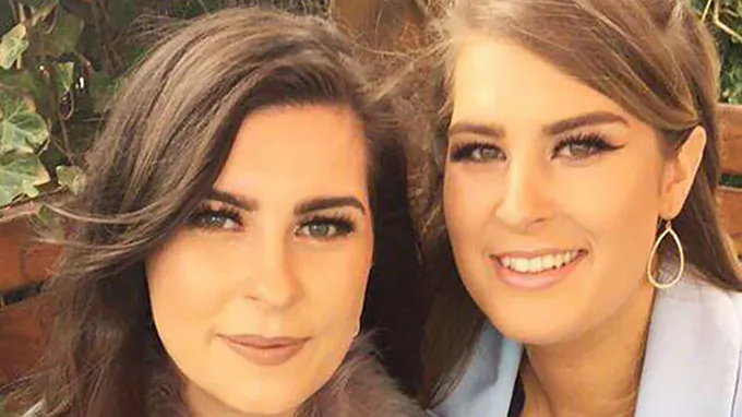 Niamh and Aoife Featured Photo